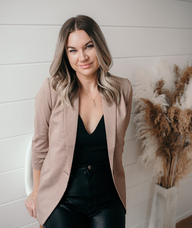 Book an Appointment with Jodi Rae for Consultation