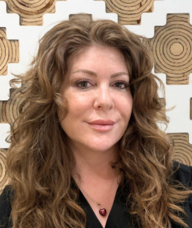 Book an Appointment with Leanne B for ✨ $99 ALUMIER PEEL EVENT | MAY 1ST - 31ST ✨