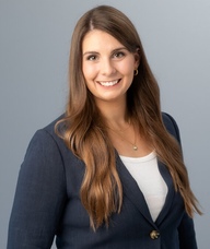 Book an Appointment with Dr. Zoë Fasoulakis for Chiropractic