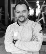 Book an Appointment with Callum Fleming at King St West