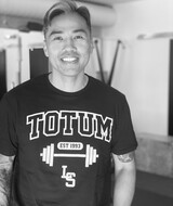 Book an Appointment with Warren Phrakornkham at King St West