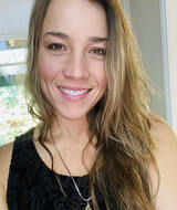 Book an Appointment with Laura Fraser at Therapeutic Massage