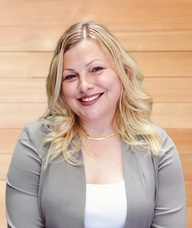 Book an Appointment with Karolina Kluska for Acupuncture and Traditional Chinese Medicine