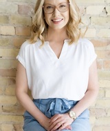 Book an Appointment with Sarah Dolphin at Kids Zen Inc - St. Thomas