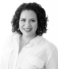 Book an Appointment with Jesseny Rojas for Osteopathy