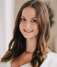 Book an Appointment with Adriana Sakal for Psychotherapy