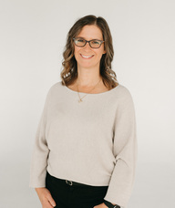 Book an Appointment with Mrs. Colleen Enns for Acupuncture