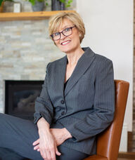 Book an Appointment with Stephanie Percival for Psychotherapy