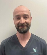 Book an Appointment with Andrew Student Therapist DL137 at Alberta Institute of Massage