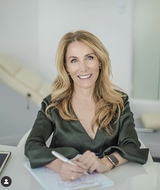 Book an Appointment with Dr. Catherine Lalonde at La clinique Versa MD situé à Montréal