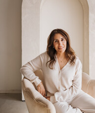 Book an Appointment with Dr. Lorena Alvarez de la Cuadra for Acupuncture