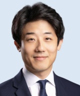 Book an Appointment with Dennis Liu at 🖥️ Online Sessions