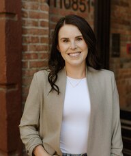 Book an Appointment with Dr. Laura Nicholas for Naturopathic Medicine