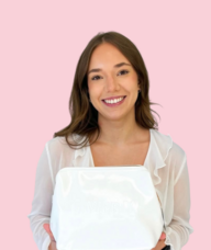 Book an Appointment with Lizzy Skelly for Consultation