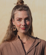 Book an Appointment with Abby Green for Counselling & Psychotherapy