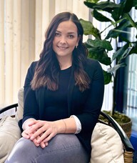 Book an Appointment with Julia Kinna for Individual Psychotherapy