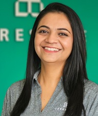 Book an Appointment with Aliya Malek for Osteopathy